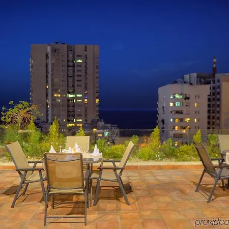Orient Queen Homes Hotel 