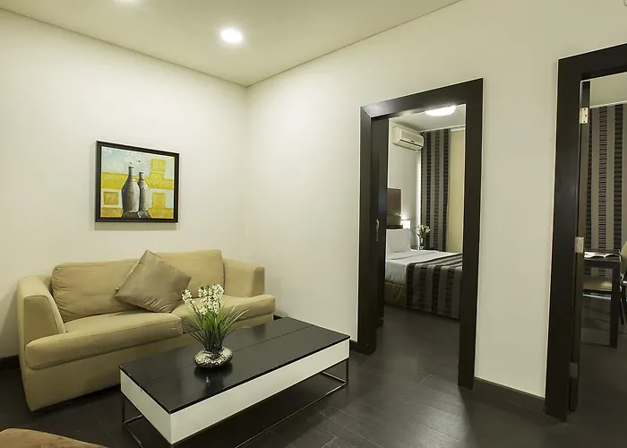 Orient Queen Homes Hotel
